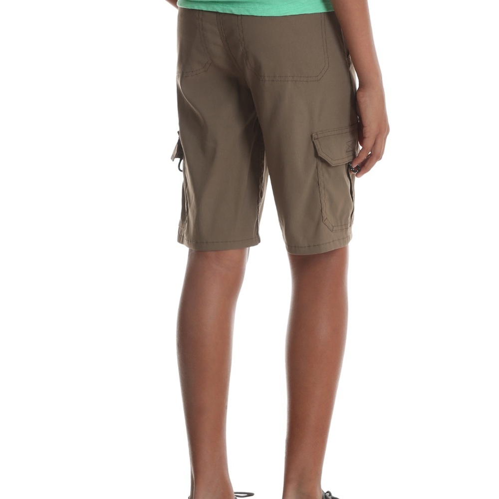 Wrangler pull tab cargo short